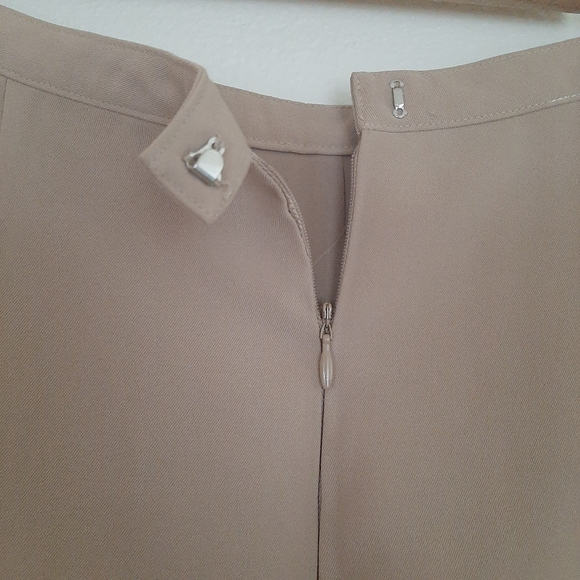 Astra Classic Y2K Camel Tan Skirt EUC - Picture 5 of 7
